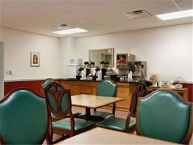 Super 8 By Wyndham Dover Esterno foto